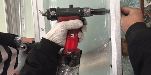 氣動鉚釘槍有什么特殊的呢？