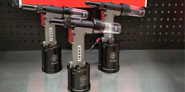 鉚釘槍構造及鉚接方法[速耐鉚釘槍]